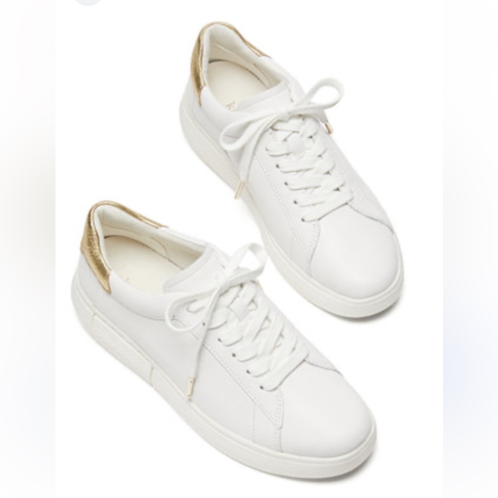 Kate Spade NY lift leather sneakers white size 9.5